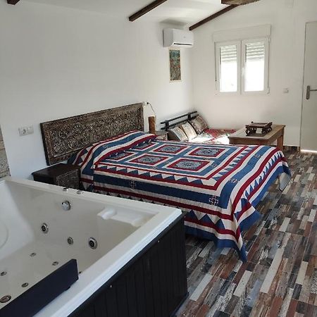 Villa Bali con jacuzzi climatizado y piscina climatizada con jacuzzi Chiclana de la Frontera Esterno foto